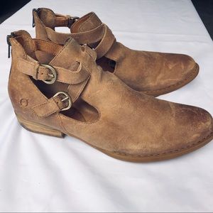 Born buckle ankle leather boots size 12